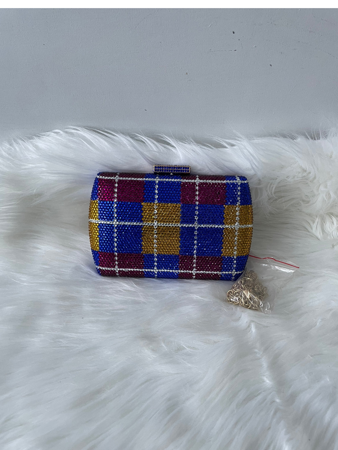 A Uniquie Multil Colour Crystal Evening Bag.