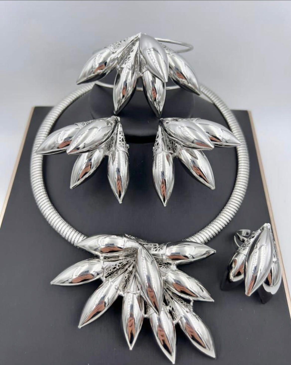 18k White Gold Plated Dubai Necklace Set