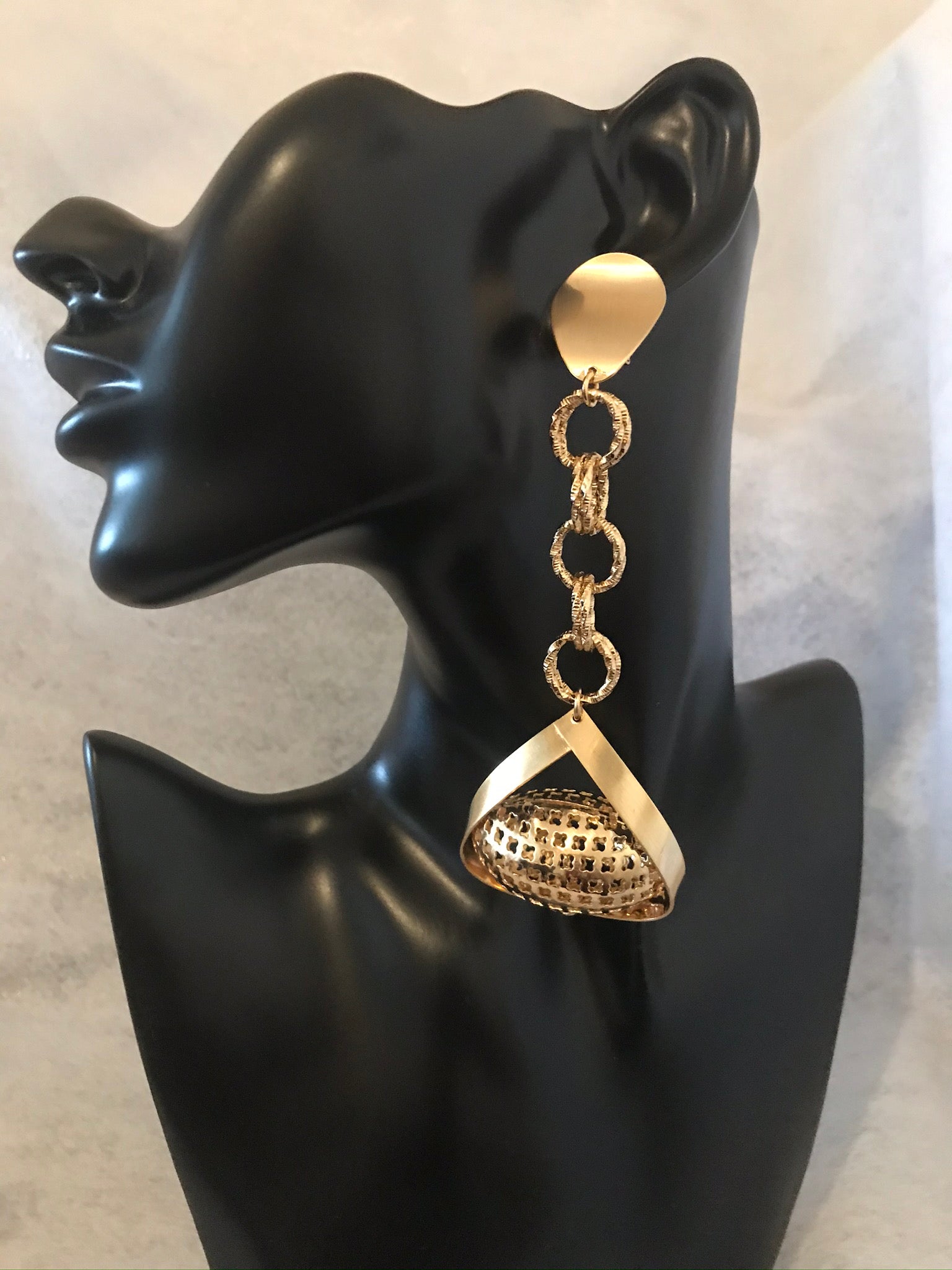 18K Gold Plated Dangling Earring Dubai Earring
