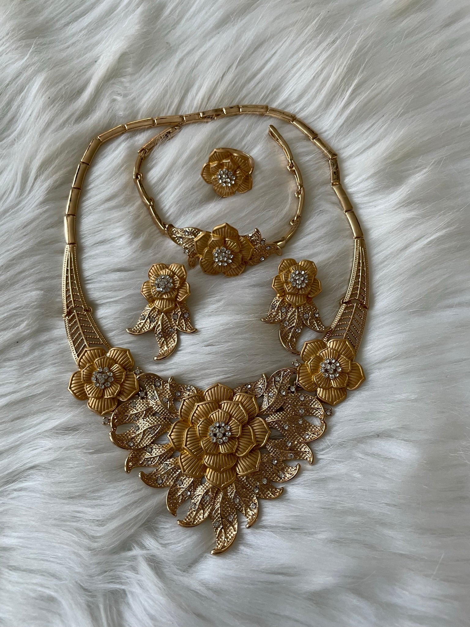 18K Gold Plated Necklace Set 4pcs