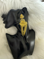 Load image into Gallery viewer, 18k Gold Statement Earring Dangling Earring

