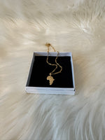 Load image into Gallery viewer, 18k Gold Plated Chain And Pendant African Pendant
