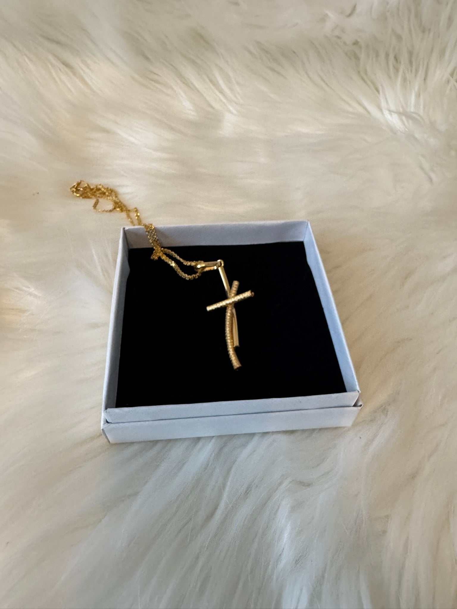 18k Gold Plated Chain And Cross Pendant
