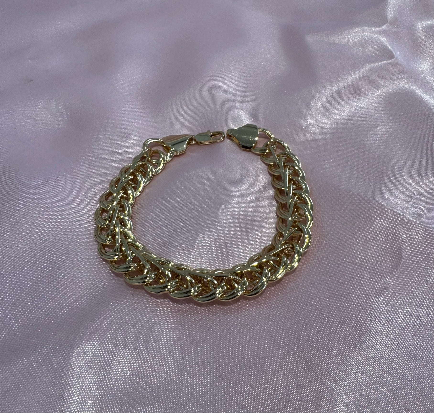 18k Gold Plated Hand Chain/Bracelet For Big Wrist